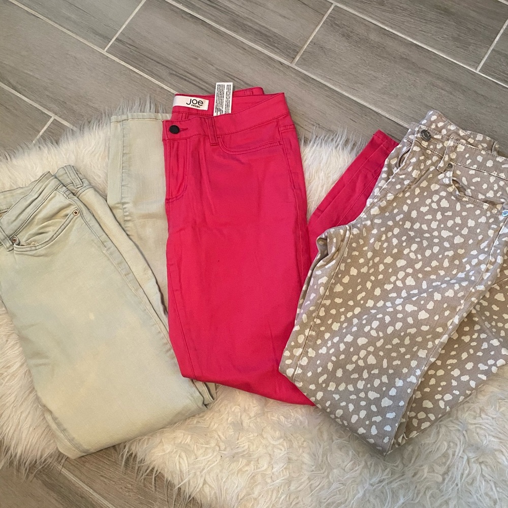 Lot of 3 Skinny Pants - Size 6 - Gap & Joe Fresh